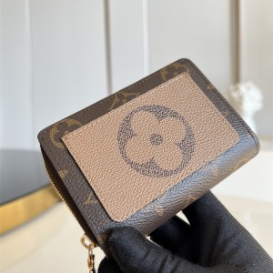 루이비통 Louis Vuitton 반지갑 M81461