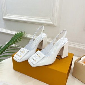 루이비통 LV 힐 샌들 슬리퍼 8.5cm