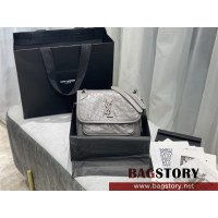 입생로랑 YSL 633151 22CM 니키 크링클 레더 숄더백
