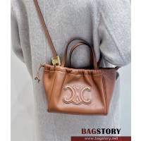 셀린느 CELINE 퀴르 트리오페 드로스트링 카바스 토트백 199978