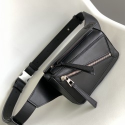 로에베 LOEWE 벨트백 범백 미니  052138   18cm
