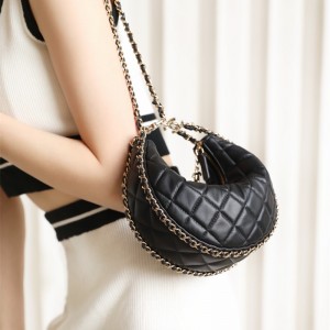 샤넬 CHANEL 핫 신상 23ss  체인 스몰 호보백 AS3917