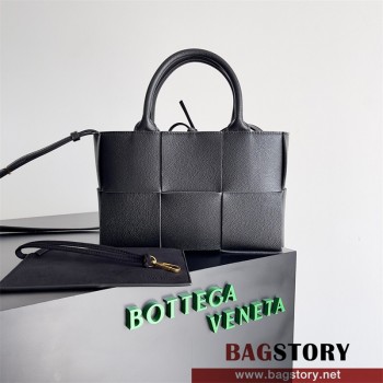 보테가베네타 BV 미니 아르코 토트백 25cm 709337