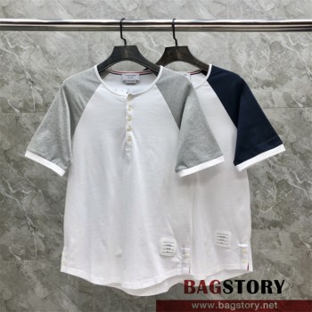 톰브라운 THOM BROWNE 반팔티 남성용