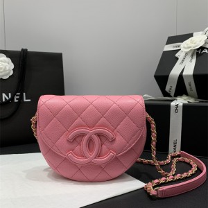 샤넬 CHANEL 핫 신상 23ss  미니 메신저백 레더 CC로고 캐비어 AS3867