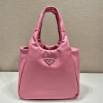 프라다 PRADA 신상 패딩 댄 미디엄 소프트 나파 가죽 백 1BG413