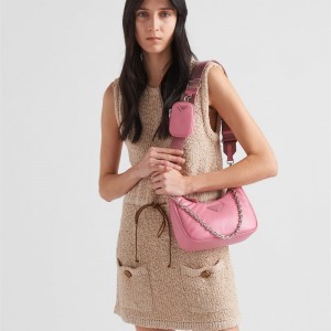 프라다 PRADA 신상 양가죽 테수토 체인 스트랩 호보백 1BH204