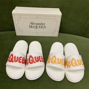 알렉산더맥퀀 Mcqueen 남여공용 슬리퍼