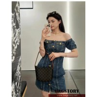 셀린느 CELINE  미디엄 크로크백 샤이니 카프스킨 크로스백 호보백 112273