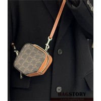 셀린느 CELINE  트리오페 큐브 박스  크로스백  111682