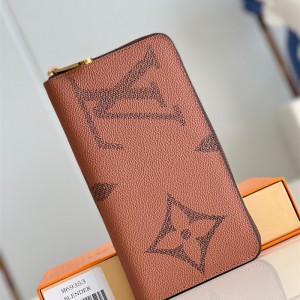 루이비통 Louis Vuitton  지피 월릿 장지갑