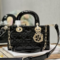 디올 DIOR 레이디 디조이백 Lady D-Joy 마이크로백 미니 19CM