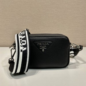 프라다 PRADA 비텔로 다이노 스몰 레더백 숄더백 가죽 카메라백 1BH192