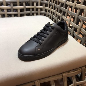 펜디 FENDI 스니커즈 운동화 신발 남성