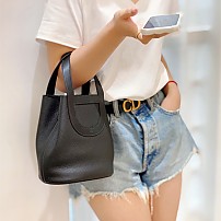 에르메스 HERMES 신상 피코탄백