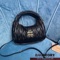 미우미우 MIUMIU 마테라쎄 나파 호보백 5BC125