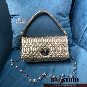 미우미우 MIUMIU 크리스털 새틴백 체인 숄더백 5BD417