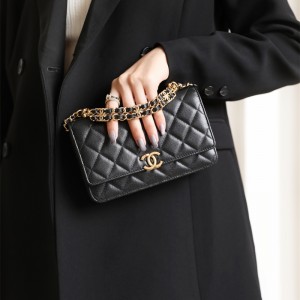 샤넬 CHANEL 핫 신상 23ss  WOC  체인 미니 플랩백