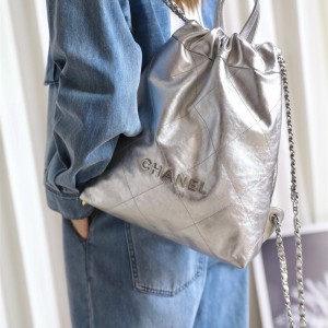 샤넬 CHANEL 22BAG 퀼팅 카프스킨 22백팩 AS3313 스몰