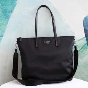 프라다 PRADA 포코노 나일론 쇼퍼백 1BG189