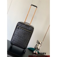 샤넬 CHANEL 캐리어