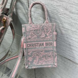 디올 DIOR 북토트백13.5CM
