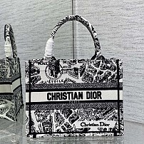 디올 DIOR 북토트백26.5CM