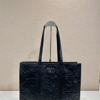 프라다 PRADA 신상 여자 라지 엔틱 나파 레더 토트백 1BG460