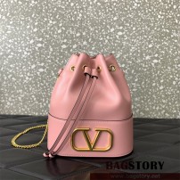 발렌티노 Valentino  브이로고 시그니쳐 나파 미니 버킷백