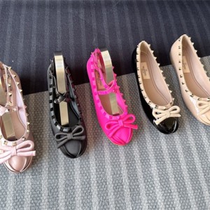 발렌티노 Valentino 여성 로퍼 구두 슈즈