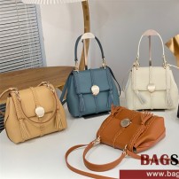 끌로에 Chloe 페넬로페 스몰 소프트 숄더백