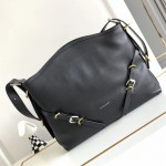 지방시 GIVENCHY 보유  숄더백