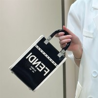 펜디 FENDI 선샤인 쇼퍼백 13CM