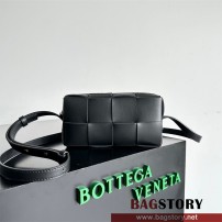 보테가베네타 BV 카세트 미니 크로스백 755031