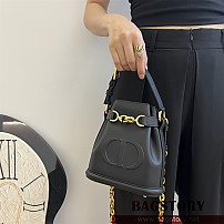 디올 DIOR 신상 C'est 씨에스트 스몰 버킷백 복조리 17cm