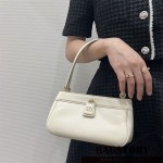 디올 DIOR 신상 키 스몰백