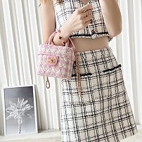 샤넬 CHANEL 핫 신상 23ss  탑핸들 베니티 코스메틱케이스