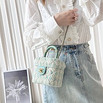 샤넬 CHANEL 핫 신상 23ss 탑핸들 베니티 코스메틱케이스