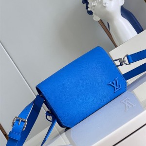 루이비통 Louis Vuitton  패스트라인 웨어러블 월릿 크로스백