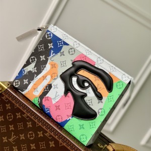 루이비통 Louis Vuitton 포쉐트 보야주 클러치백 M82589