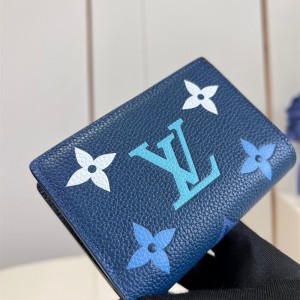 루이비통 Louis Vuitton 여성 클레아 월릿 반지갑  M82329