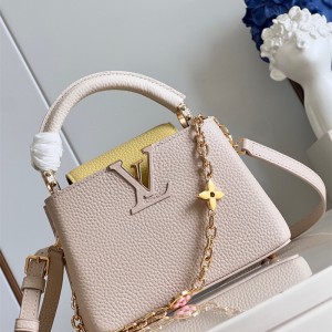 루이비통 Louis Vuitton 카퓌신미니 21CM
