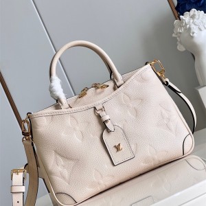 루이비통 Louis Vuitton 트라이아논 PM M46488