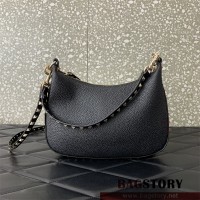 발렌티노 Valentino 가라바니 락스터드 호보백