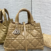 디올 DIOR 뚜주흐 미디엄백 28cm