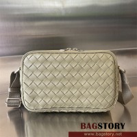 보테가베네타 BV 남성 인트레치아토 카메라백 710048