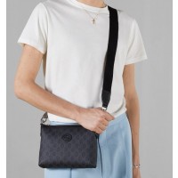 구찌 GUCCI 인터로킹 G 메신저백 스몰  760021