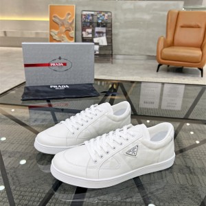 프라다 PRADA 스니커즈 운동화 신발
