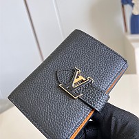 루이비통 Louis Vuitton LV 버티컬 컴팩트 월릿 반지갑 M81561