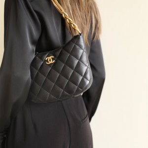 샤넬 CHANEL 신상 체인 호보백